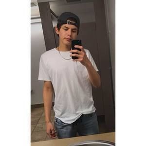 Meet your Posher, Adrian